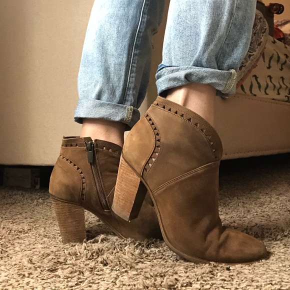 Vince Camuto Shoes - Vince Camuto Booties